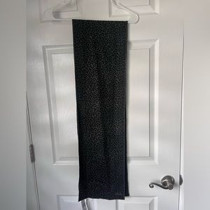 Michael kors scarf Black Leopard Print